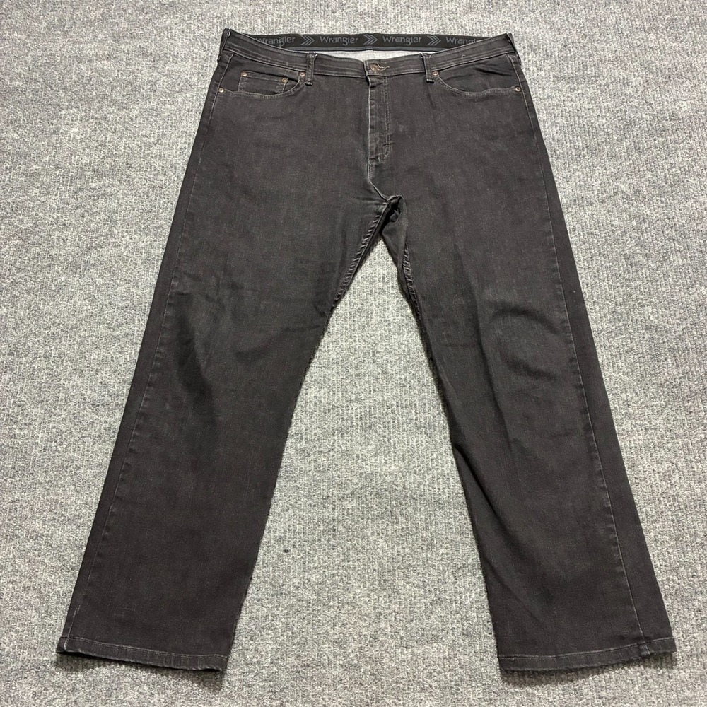 Wrangler Mens Straight Leg Jeans Size 38x30 Black Denim Relaxed Fit Mid Rise